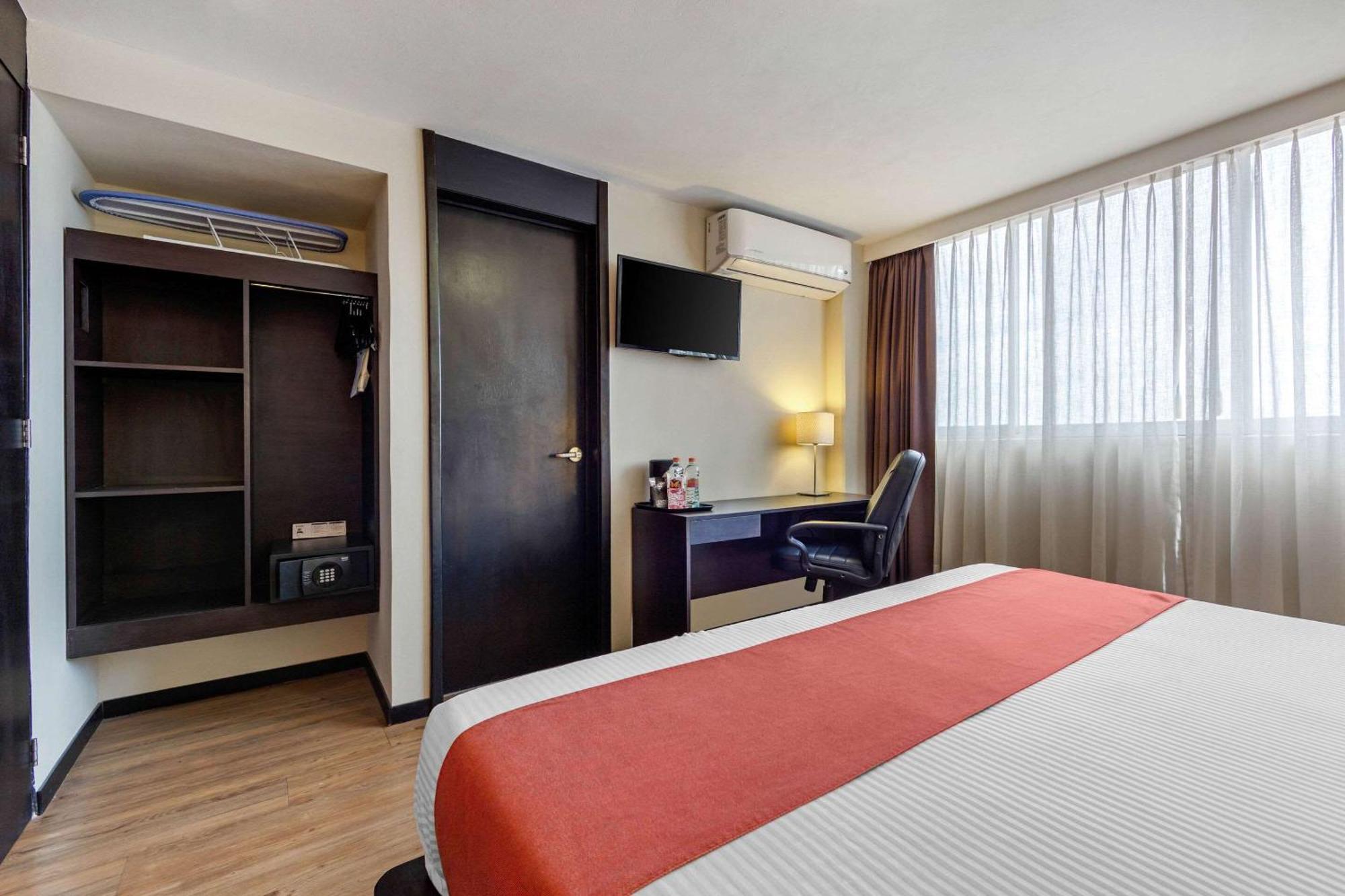 Comfort Inn San Luis Potosí Dış mekan fotoğraf